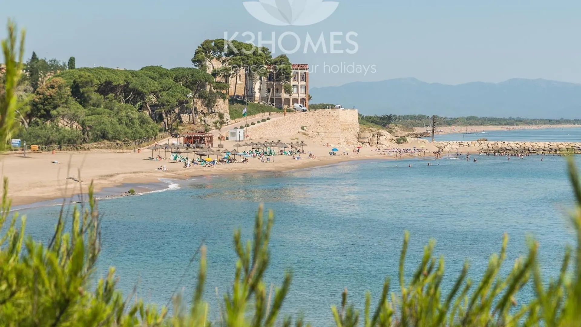 Waterfront Villa With Panoramic Views L' Escala 0*,  España